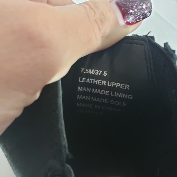 Lucky Brand ankle booties black size 7 1/2" heels - Picture 6 of 8